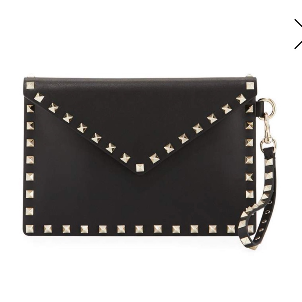 ⛔️SOLD⛔️💕NWT💕 Studded Envelope Clutch💕💕